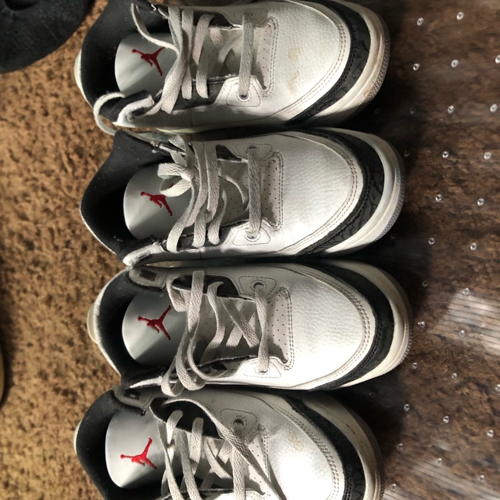 Jordan 3 cement grey PS